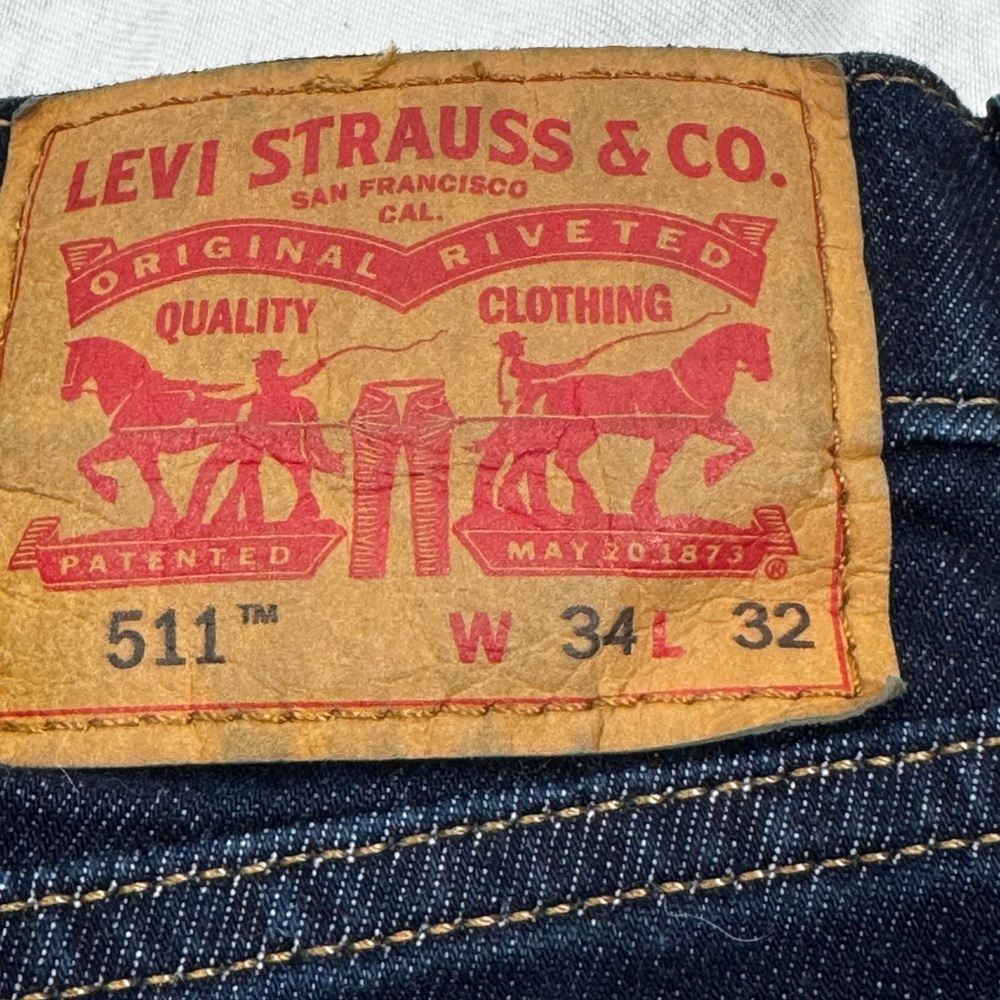 Levi’s 511 Denim Jeans in euc size 34/32 relaxed comfort fit red tag Levi’s Y2K